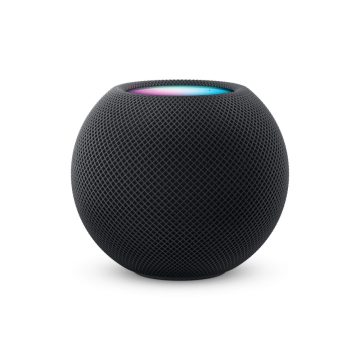 HomePod Apple hitam dengan latar belakang putih