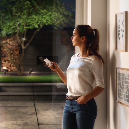 Styr lysstripene med fjernkontroll