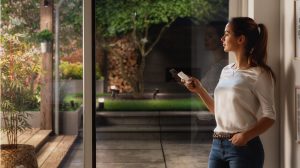 想都不用想就可以控制您的燈